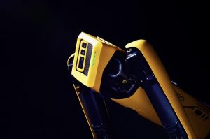 “Spot” de Boston Dynamics, ha colaborado como herramienta en la identificación de diversos entornos. 1 “Spot” de Boston Dynamics ha Sido creado con propósitos civiles. - “Spot” de Boston Dynamics ha Sido creado con propósitos civiles.
