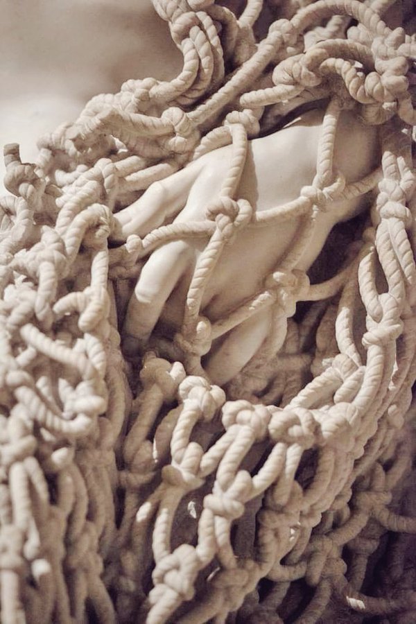 Estatuas hiperrealistas: 16 esculturas que te harán dudar de sus creadores