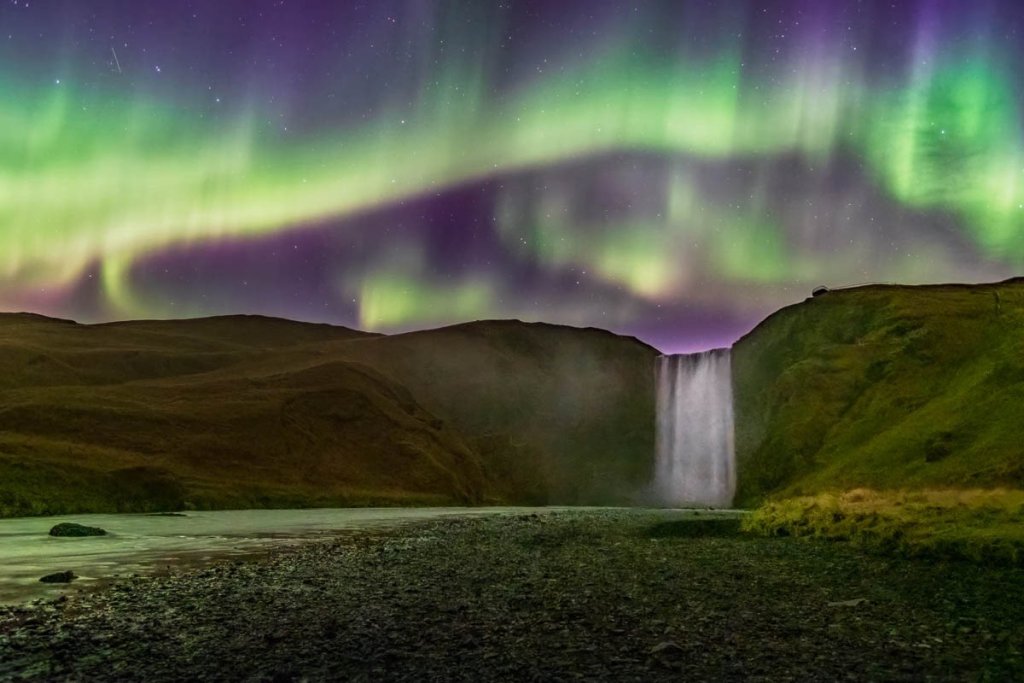 La cascada Skogafoss: Belleza entre una leyenda 