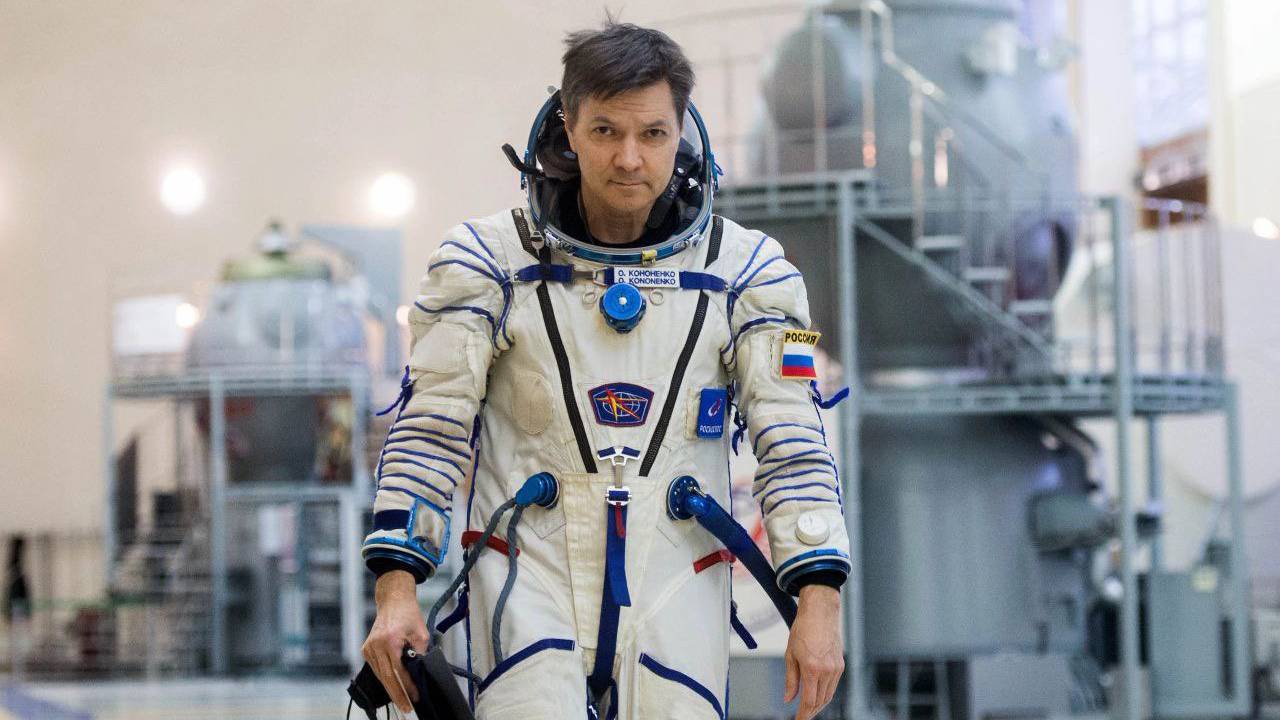 Oleg Kononenko establece nuevo récord mundial por mayor tiempo pasado en el espacio