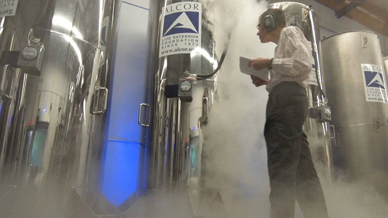 199 humanos y casi 100 mascotas fallecidas, permanecen criogenizados en Estados Unidos que la tecnología del futuro los pueda revivir