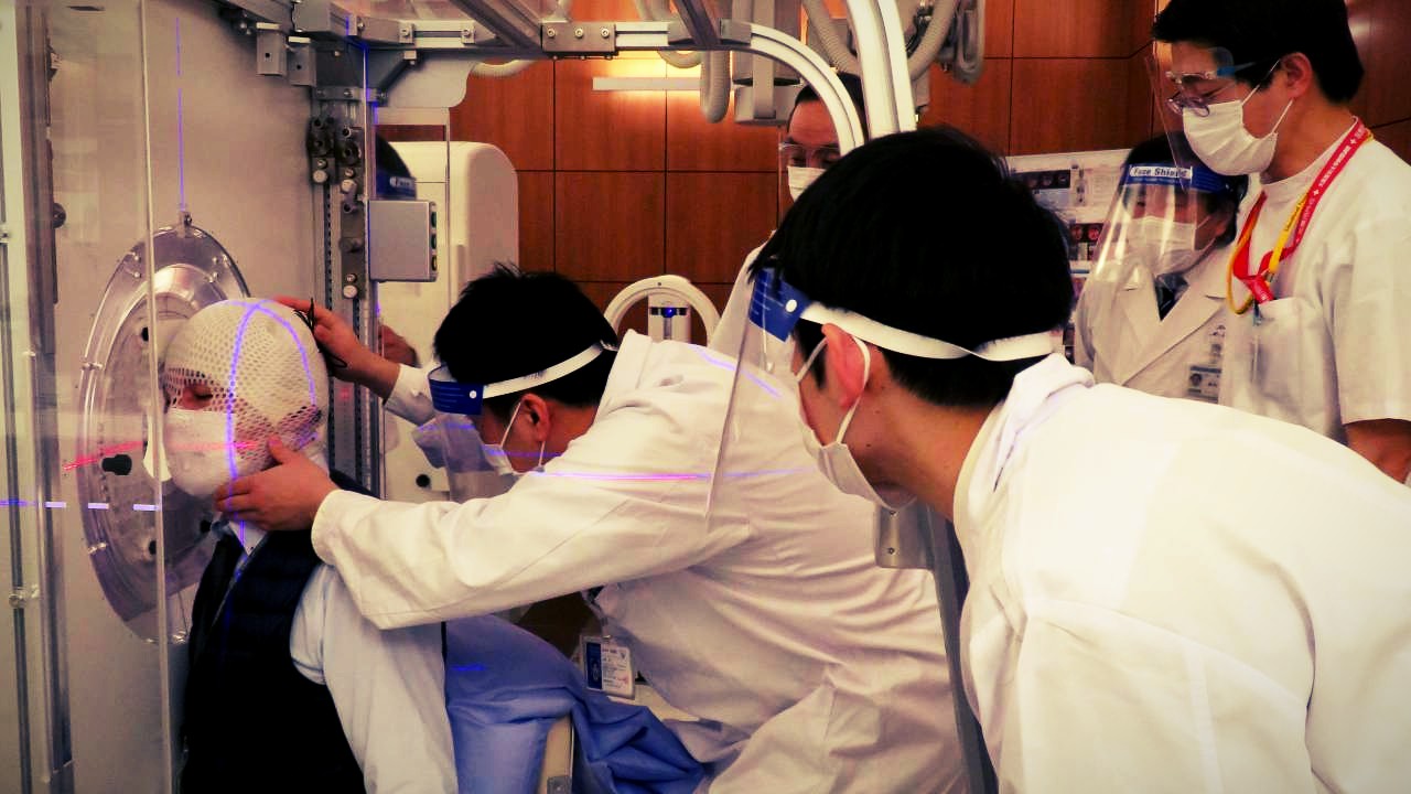 Japón es pionero en un nuevo tratamiento de radiación contra el cáncer