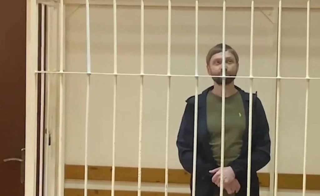 Maxim Lyutyi: el influencer ruso vegano que dejó morir de hambre a su hijo