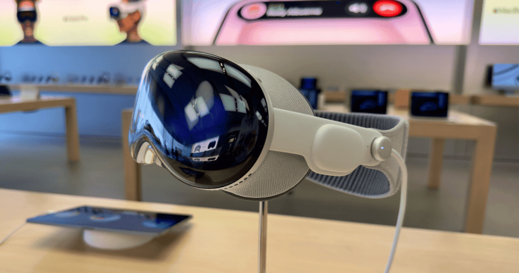 Apple Vision Pro es usada exitosamente durante una cirugía de artroscopia de hombro en Brasil