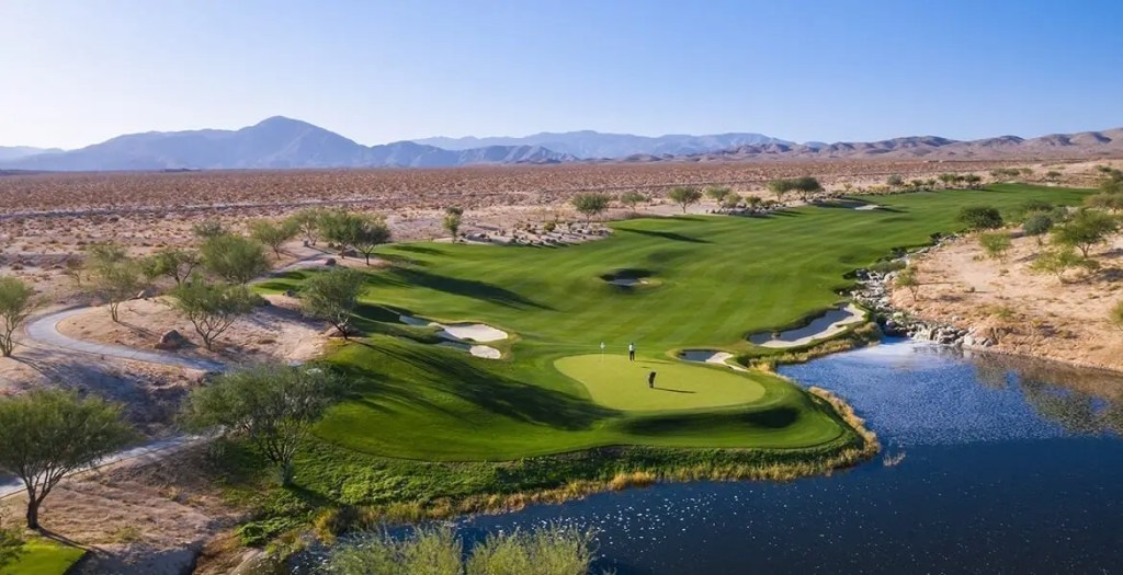California City, la ciudad vacía: Una Utopía desierta 4 Lago y campo de golf de California City