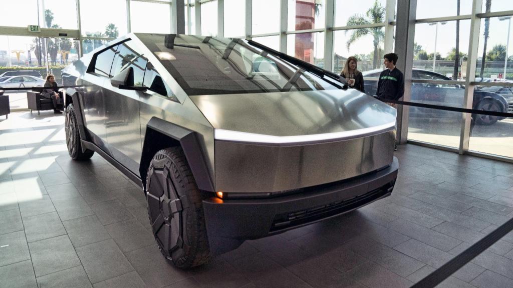 Se reporta el primer accidente fatal de un Tesla Cybertruck