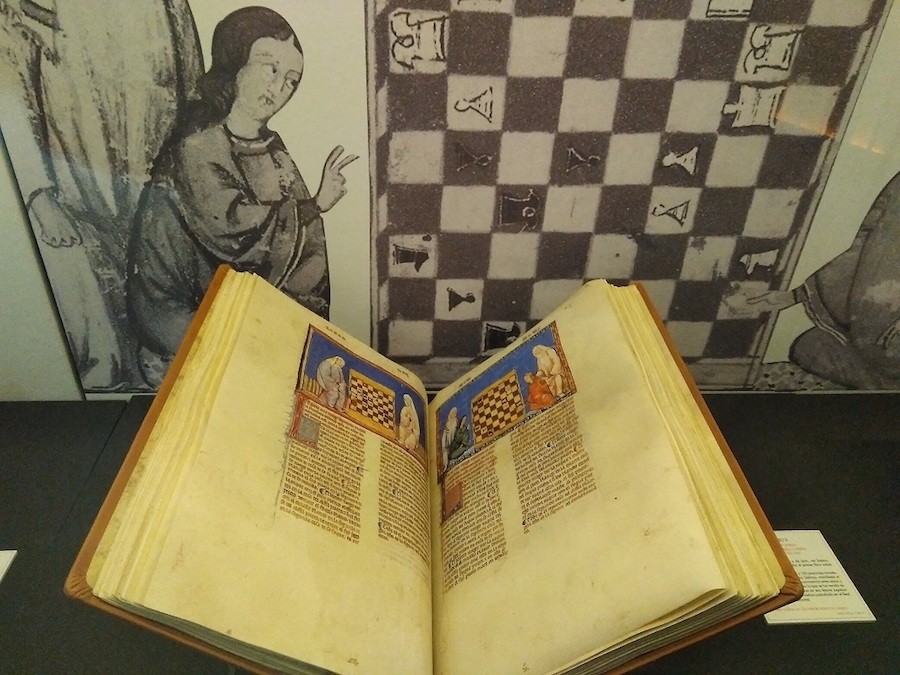 El Rey Alfonso X "El Sabio" y los Juegos de Mesa en la Edad Media