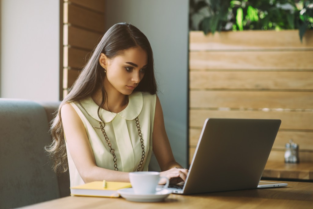 ChatGPT mejora tus habilidades: usa estos 7 prompts y conviértete en un superhumano