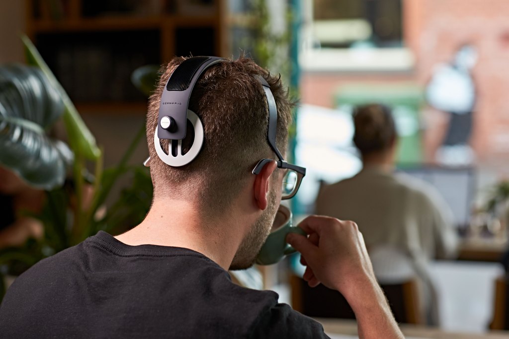 Desarrollan el primer ojo biónico para restaurar la visión en personas ciegas