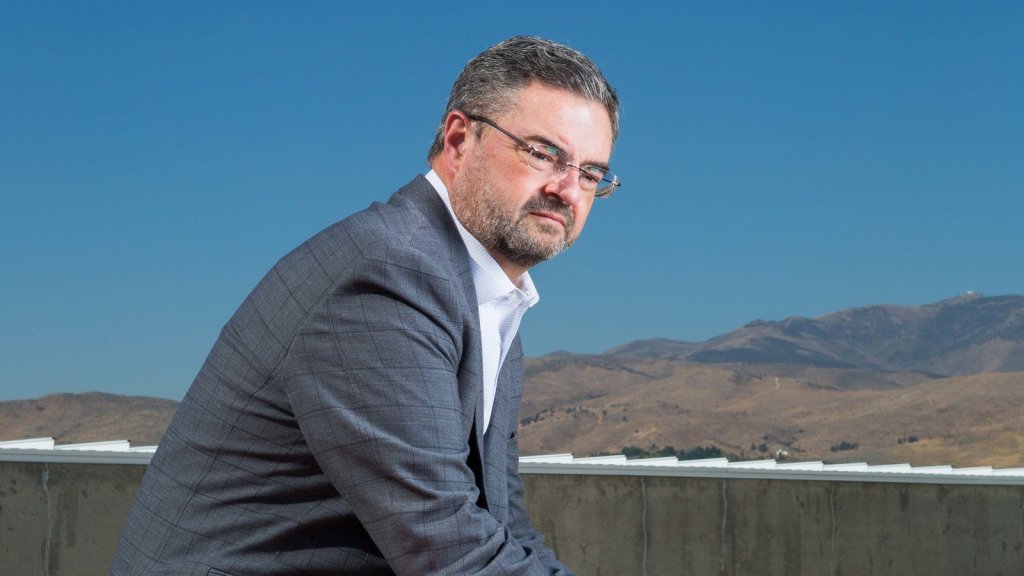 Chris Long y como un trasplante de médula ósea modificó su ADN por completo 3 Chris Long y como un trasplante de médula ósea modificó su ADN por completo