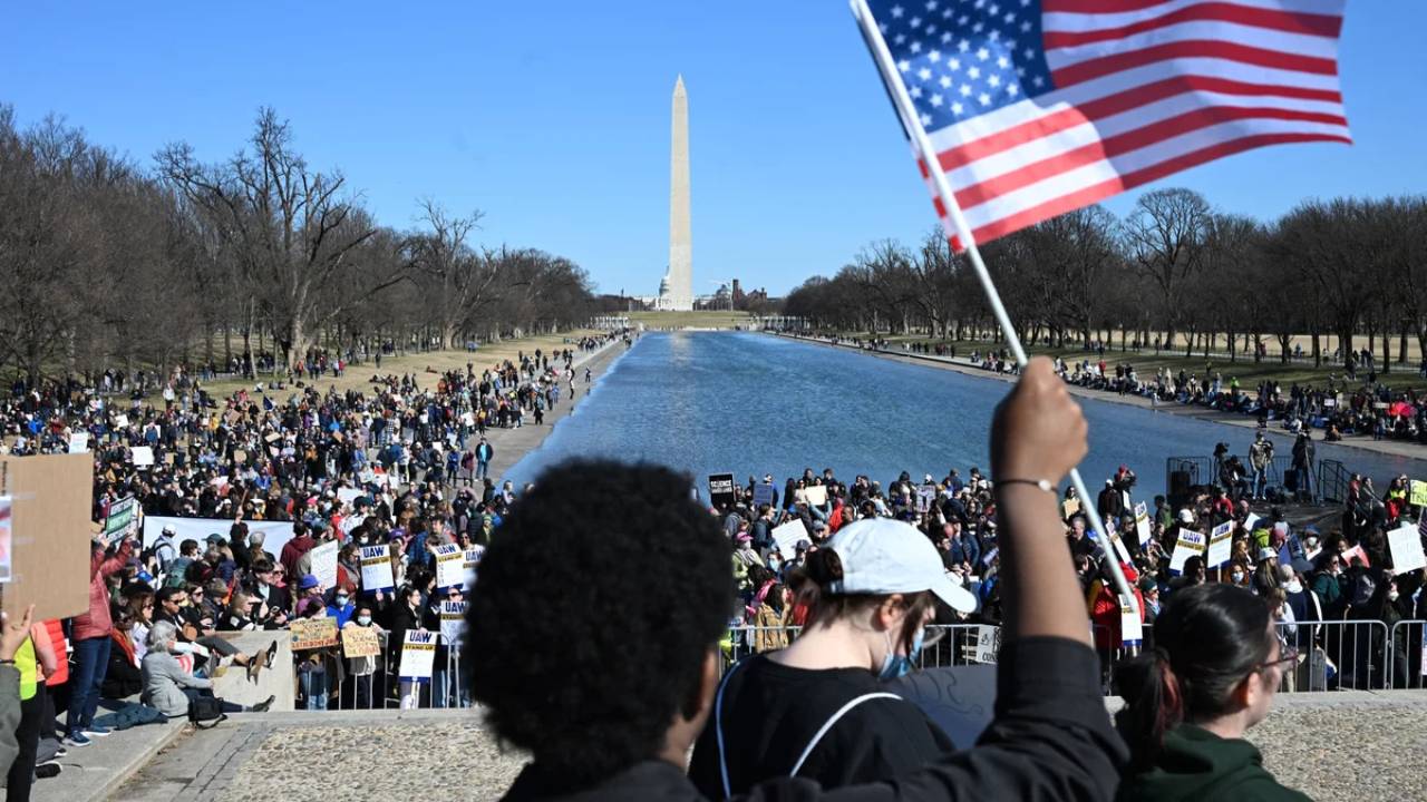 Científicos alertan sobre el ataque a la ciencia en EE. UU. en una carta abierta