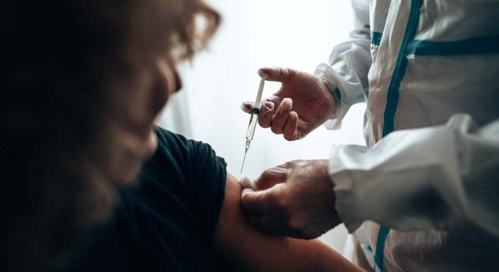 La primera vacuna contra el cáncer de pulmón entra en fase de ensayos en siete países