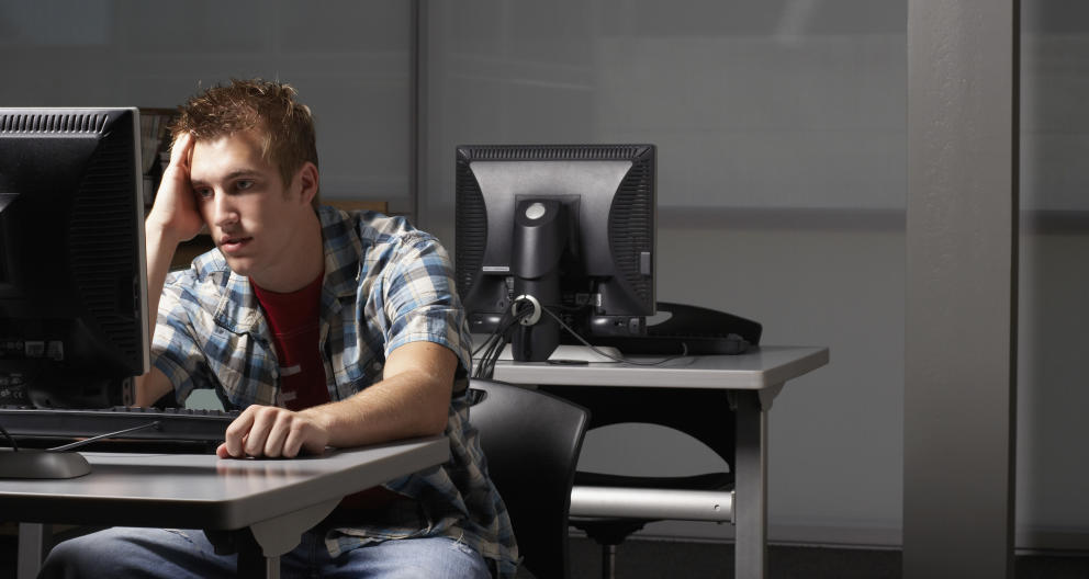 El lado oscuro de ChatGPT: El MIT revela el impacto cerebral del uso excesivo