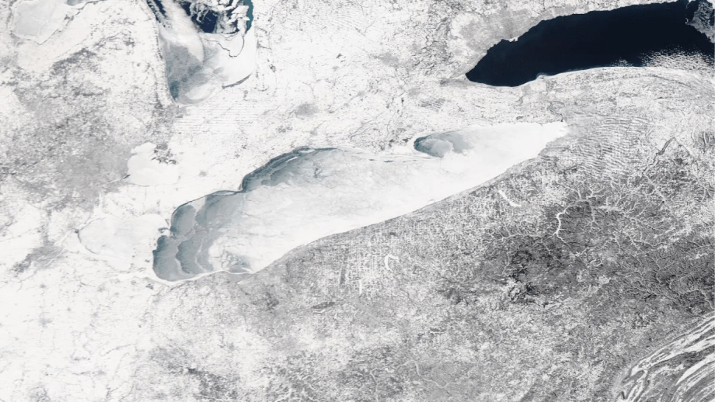 El lago Erie podría alcanzar una cobertura de hielo del 100% a medida que se estrecha la ventana de congelación