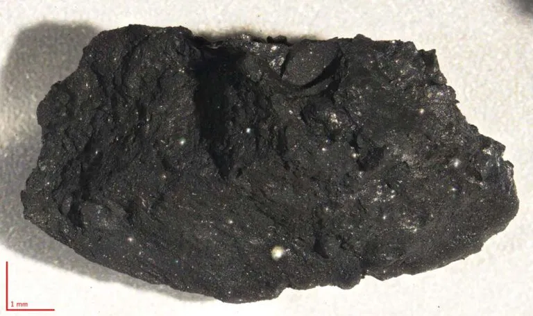 asteroide - asteroide