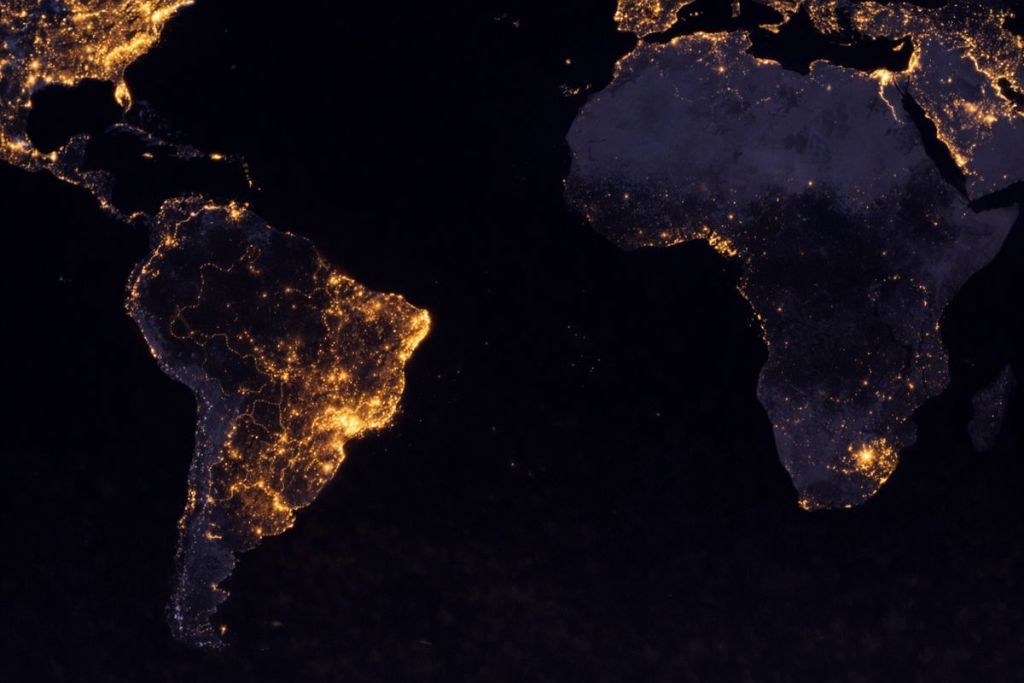 La Tierra se está volviendo más brillante cada año, pero el planeta ahora “parpadea”, según un estudio 2 tierra - tierra